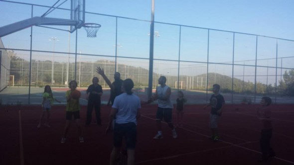 basketball_lesson_july2014_1